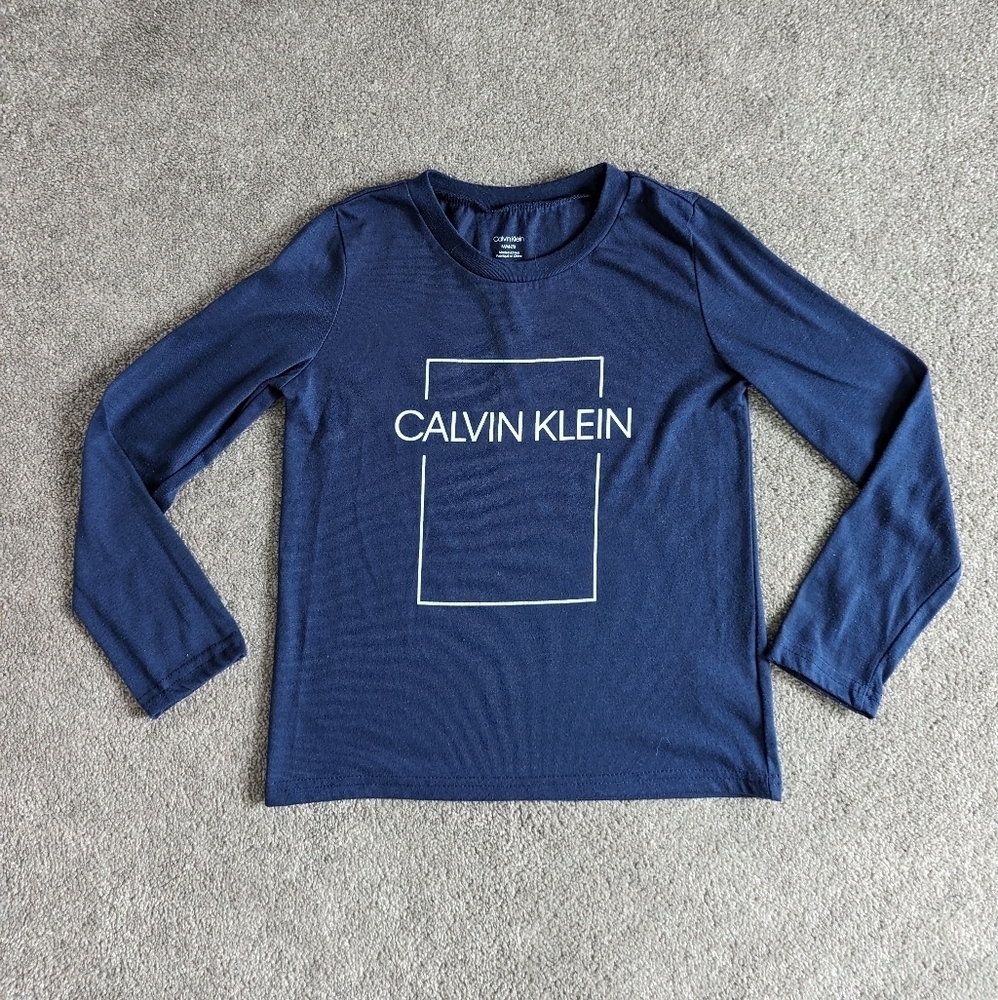 Calvin Klein long sleeve tee kids size Medium unisex